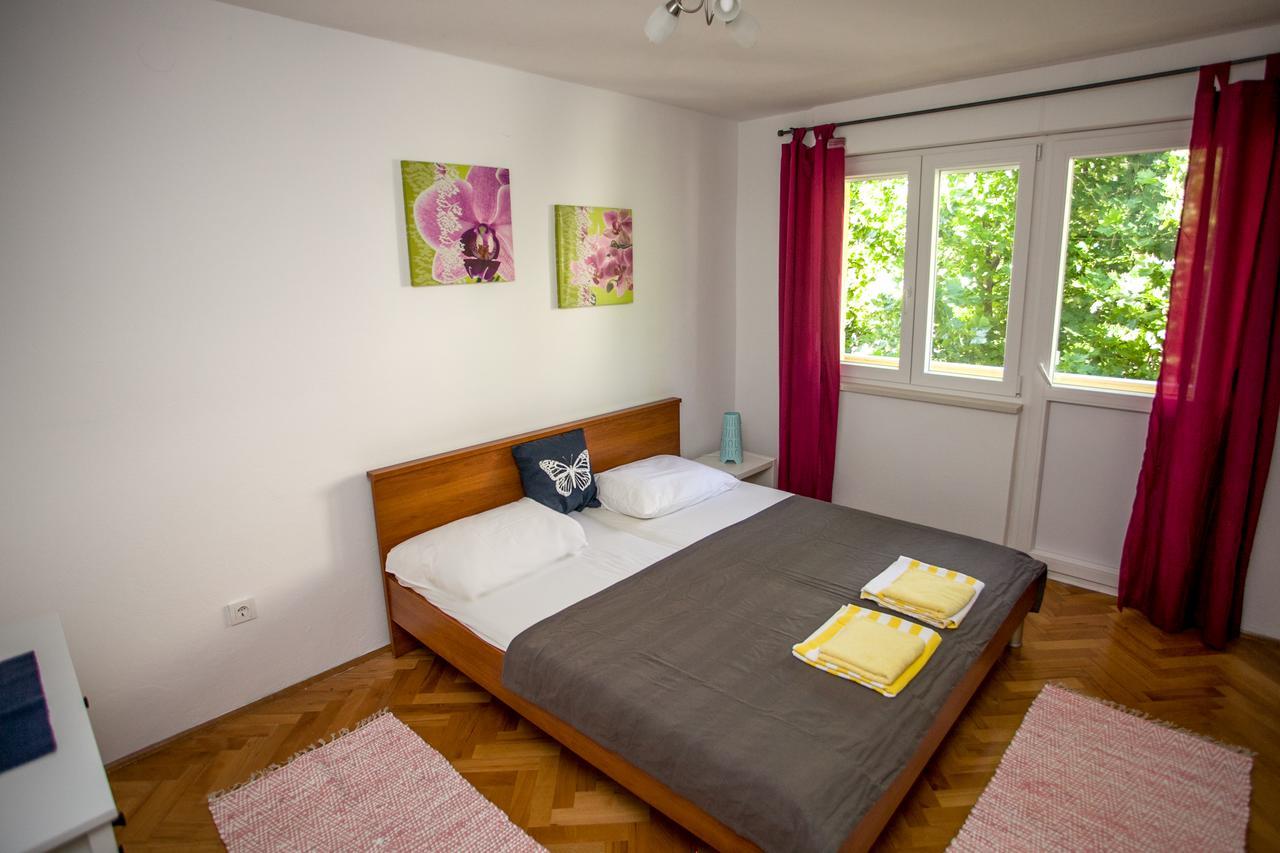 Apartment Omis Holiday Dış mekan fotoğraf