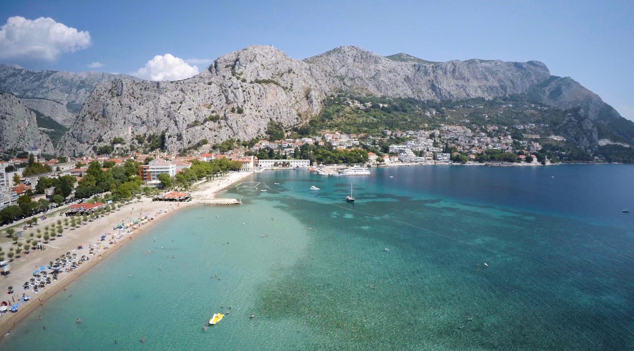 Apartment Omis Holiday Dış mekan fotoğraf