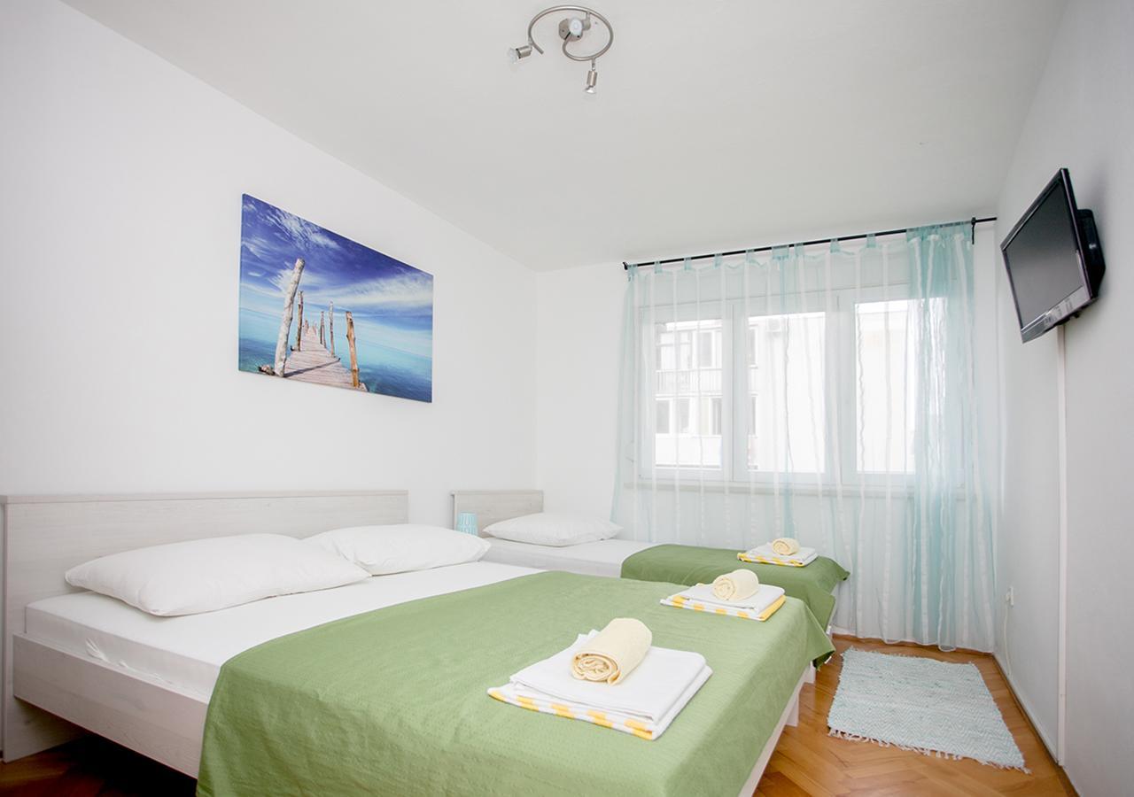 Apartment Omis Holiday Dış mekan fotoğraf